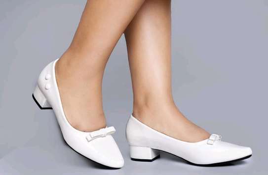 Low blocked heels image 5