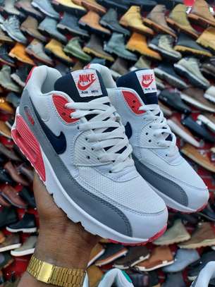 Airmax 90 sneakers  sizes 40-45 image 1