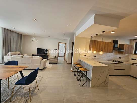 4 Bed Apartment with En Suite in Westlands Area image 5