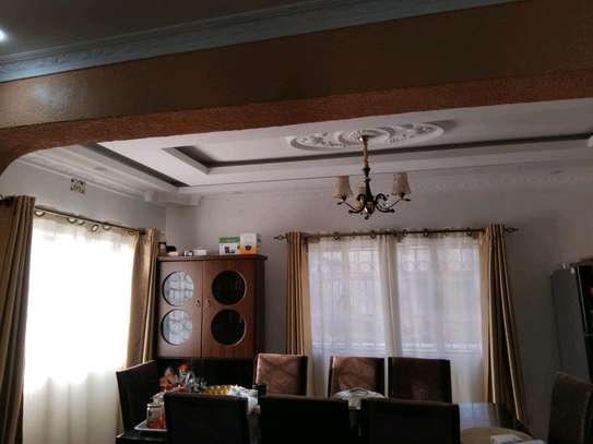 Bungalow for sale image 1