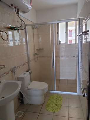 Serviced 2 Bed Apartment with En Suite in Kilimani image 9