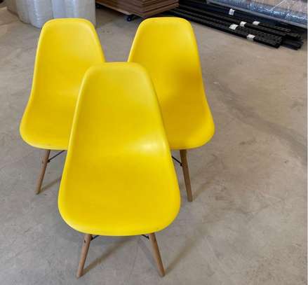 Office Chair: Modern Eames Study/Dining Chair image 3