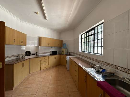 Serviced 3 Bed Apartment with En Suite in Spring Valley image 14
