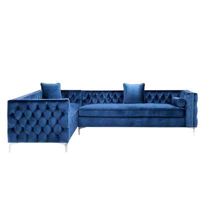 Modern chesterfield sofa design image 1