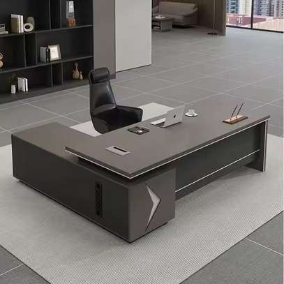160cm Executive Office Desk image 2