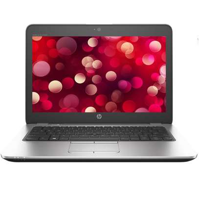 HP EliteBook 820 G3 Intel Core i7 6th Gen image 2