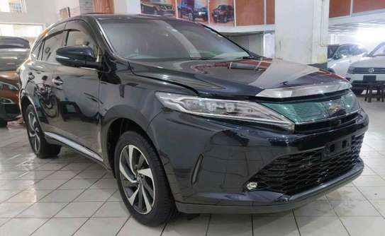 Toyota Harrier premium sport sunroof 2018 image 9
