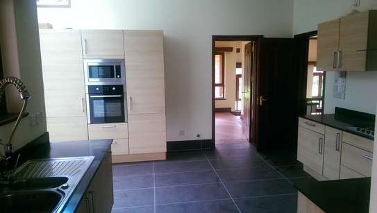 5 Bed House with En Suite at Kitisuru image 15