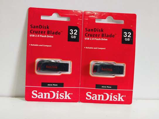 SanDisk Cruzer Blade 32GB USB 2.0 Flash Drive image 1