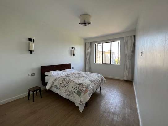 Furnished 2 Bed Apartment with En Suite at Riverside Drive image 12