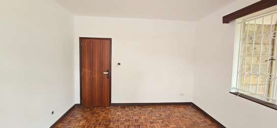 4 Bed House with En Suite in Runda image 34