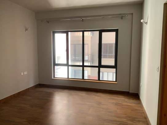 3 Bed Apartment with En Suite at Mandera Road image 10