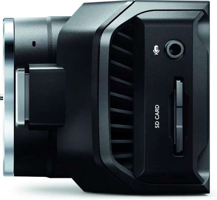 Blackmagic Design Micro Cinema Camera Body Only, with Micro Four Thirds Lens Mount, 13 Stops of Dynamic Range image 2