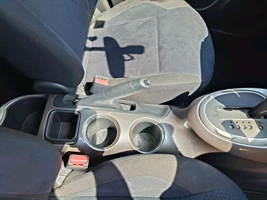 Make Nissan Juke Red color 2017 model image 5