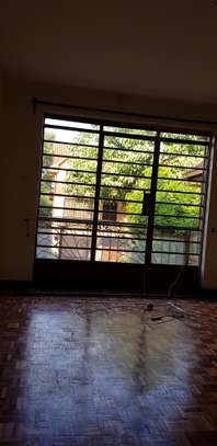 5 bedroom townhouse for rent in Lavington image 15