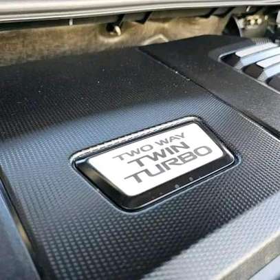 2023 Lexus LX 500 diesel image 6