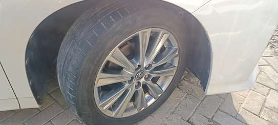 Toyota Alphard white 2018 2WD image 3