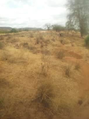 100 Acres Touching River Athi in Makueni is For Sale image 3
