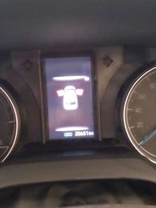 Toyota Harrier Premium blue hybrid 2020 image 7