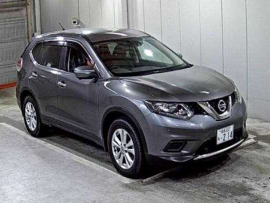 NISSAN XTRAIL 2000CC, 2WD, 5 SEATER, LEATHERS, X GRADE 2015 image 1