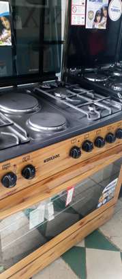 Electric oven image 1