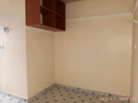 BEDSITTER AVAILABLE TO RENT IN 87 WAIYAKI WAY image 6