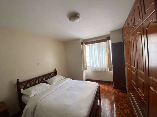 3 bedroom apartment fully furnished and serviced image 3