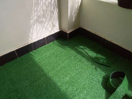 Lovely modern grass carpets image 9