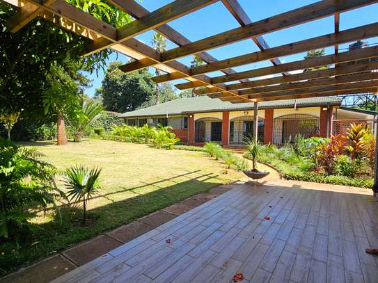 5 Bed House with En Suite at Kitisuru image 3