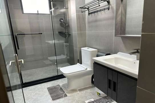 2 Bed Apartment with En Suite in Riverside image 7