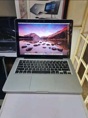 MacBook pro 2012 image 1