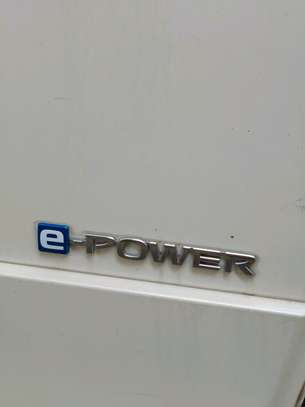 NISSAN SERENA E_POWER image 2