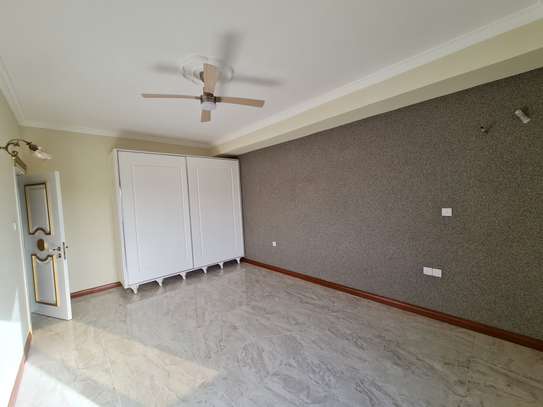 2 Bed Apartment with En Suite in Nyali Area image 10