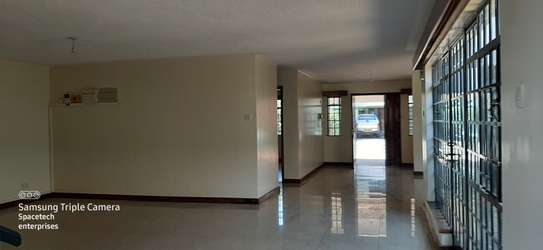 4 Bed Townhouse with Swimming Pool in Westlands Area image 14