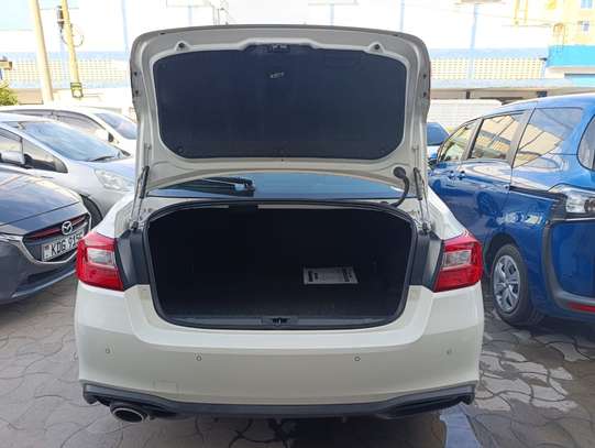 Subaru Legacy 2018 white image 10
