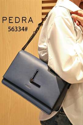 PEDRA Leather Shoulder Bag Medium Dark Brown image 5