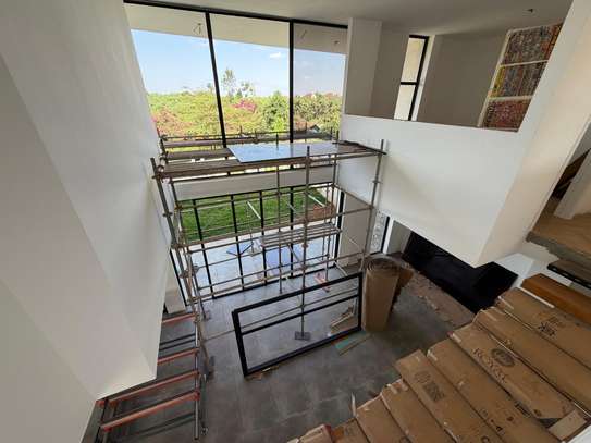 4 Bed Villa with En Suite in Kiambu Road image 15