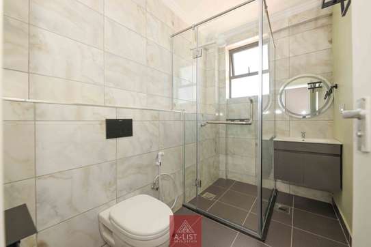 2 Bed Apartment with En Suite at Lantana Road image 8
