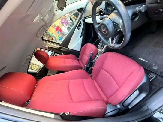 Mazda Demio  petrol image 4