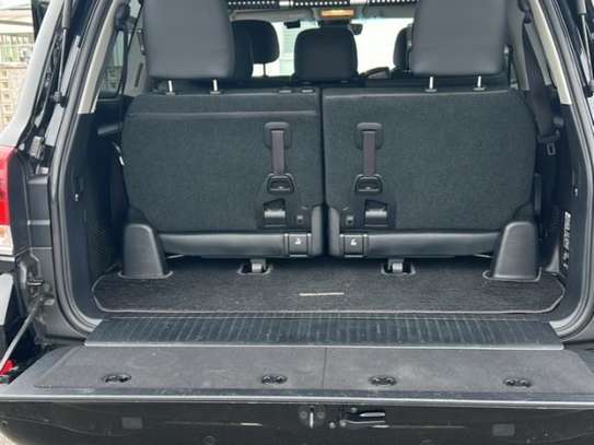 2020 TOYOTA LAND CRUISER AX G SELECTION image 7
