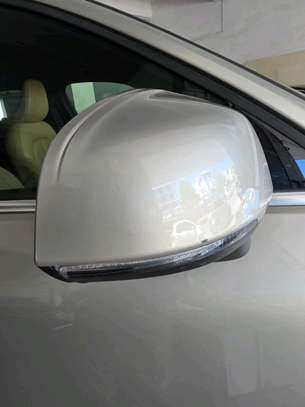 VOLVO XC40 T4  2018MODEL FULLY LOADED image 5