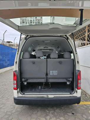 Toyota Hiace 9l diesel engine 2018 image 6
