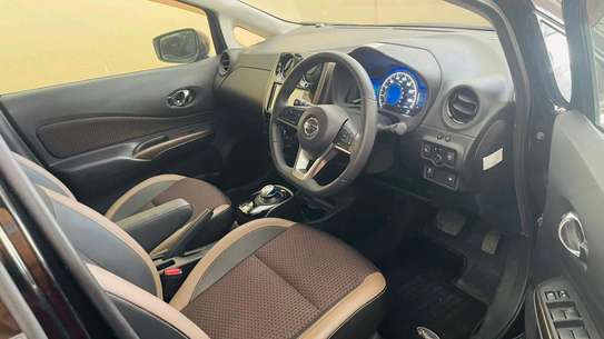 Nissan note Medalist e power 2019model image 6