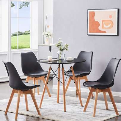 Dining Table: Modern Round Dining Table In Kenyenya image 2