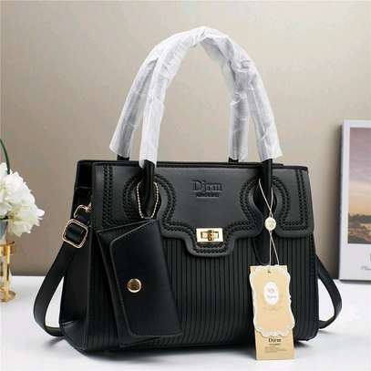 Small handbags image 3