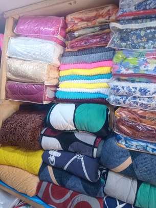 Cozy Assorted Color Blankets Various Sizes Soft Warm image 3