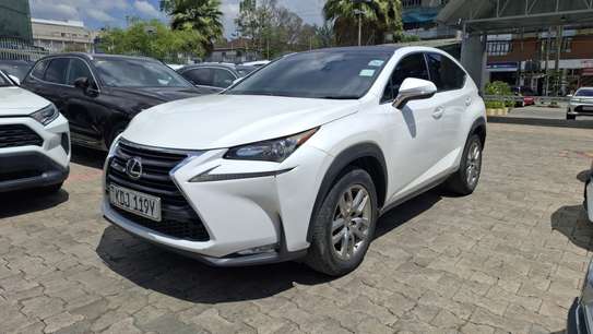 2015 LEXUS NX200T image 3