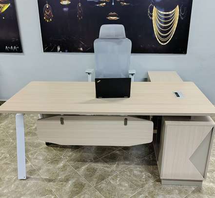 Office Desk; 160cm Executive Office Desk image 6