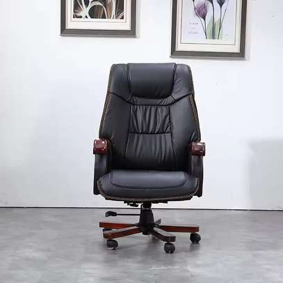 Office Chair; Exquisite Corporate Director Office Chair image 3