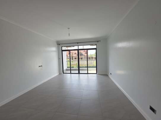 5 Bed Townhouse with En Suite at New Runda image 11